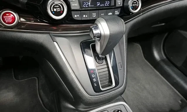 Honda Cr-v 2.4 4x4  - изображение 8