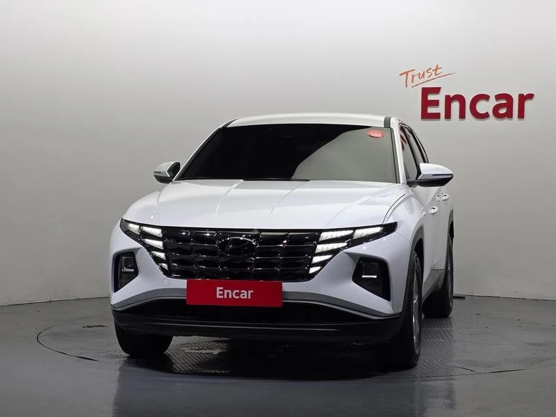 Hyundai Tucson Diesel 2.0 4WD| 136к.с.| ВКЛ.ТЕХНОТЕСТ, снимка 3 - Автомобили и джипове - 55147852