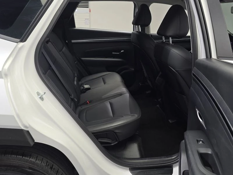 Hyundai Tucson Diesel 2.0 4WD| 136к.с.| ВКЛ.ТЕХНОТЕСТ, снимка 11 - Автомобили и джипове - 55147852