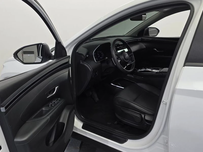 Hyundai Tucson Diesel 2.0 4WD| 136к.с.| ВКЛ.ТЕХНОТЕСТ, снимка 10 - Автомобили и джипове - 55147852