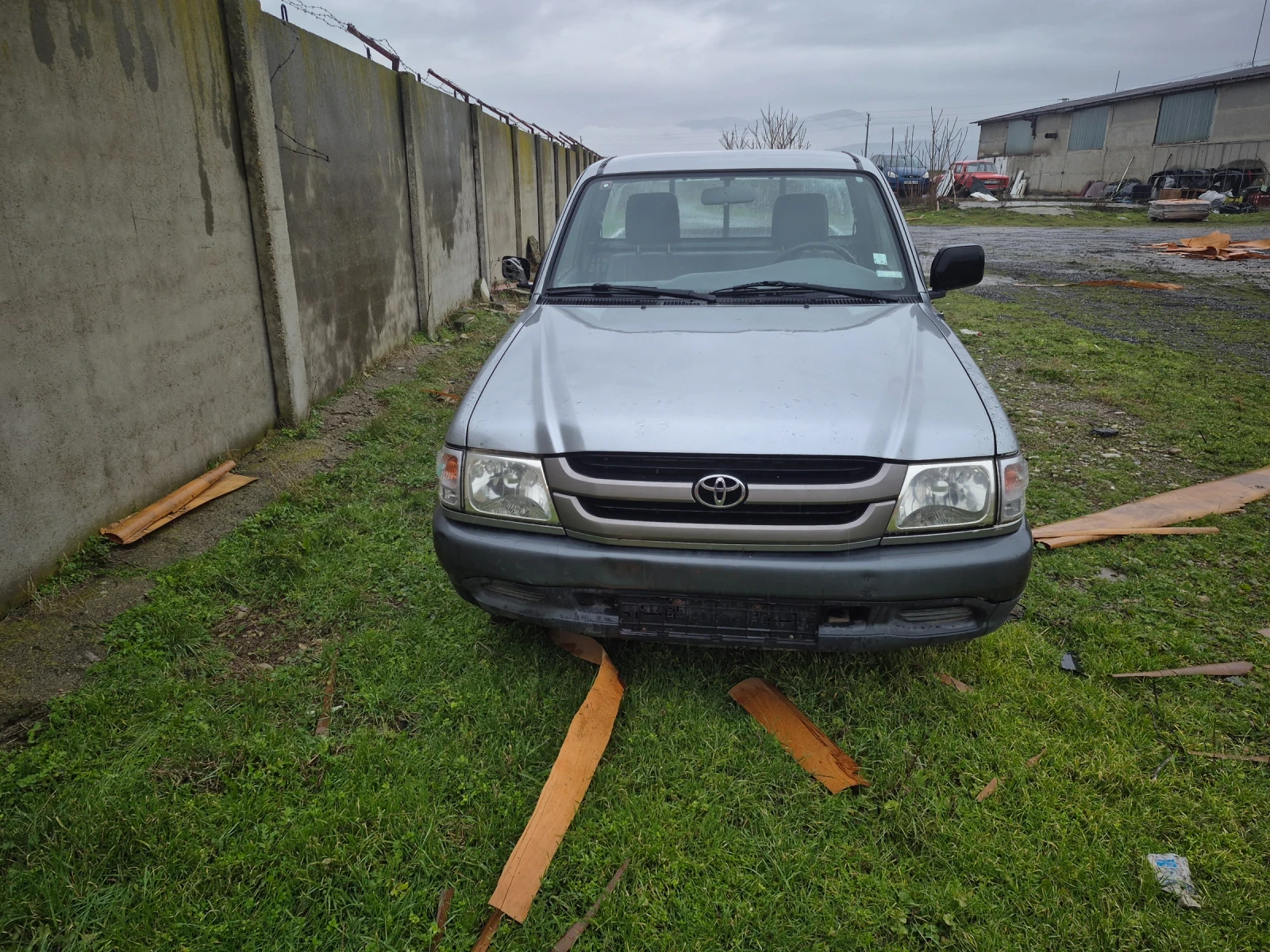 Toyota Hilux, снимка 1