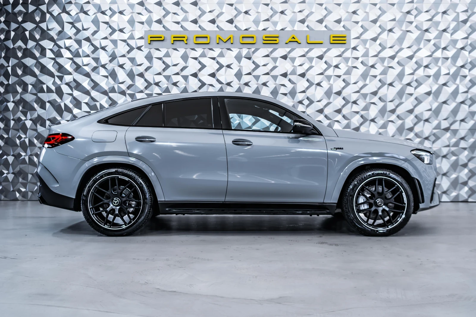 Mercedes-Benz GLE 53 4MATIC  4M+ * Carbon* Burm* Pano - изображение 6
