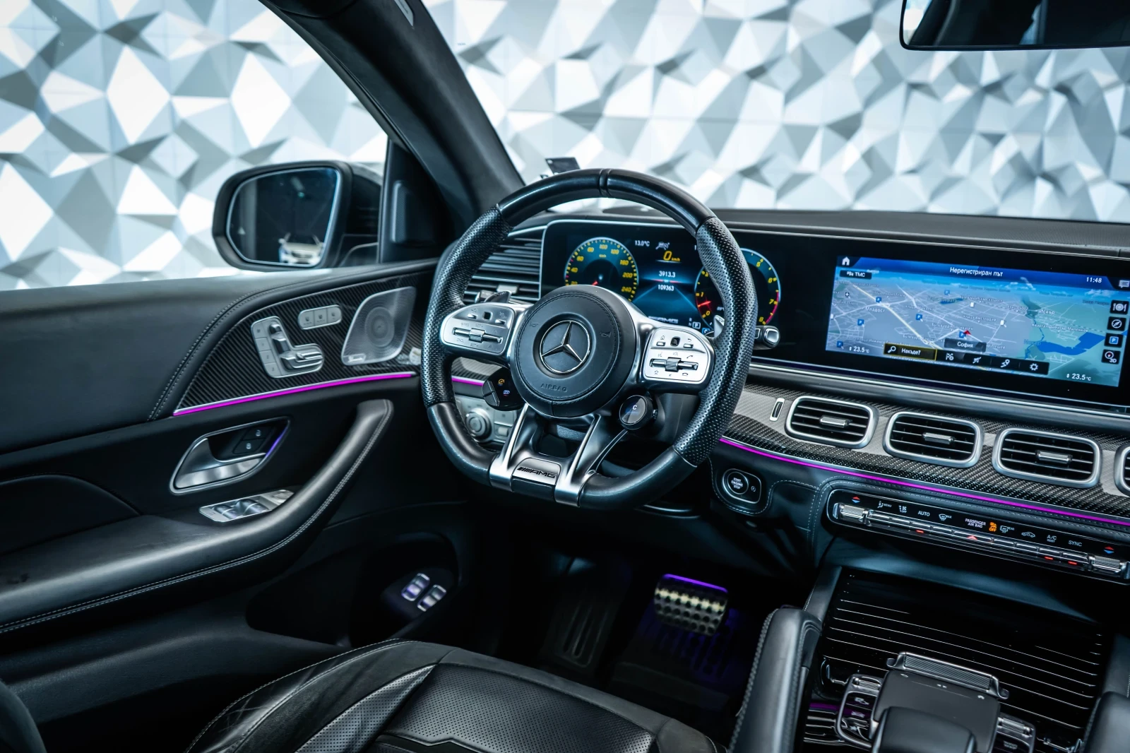 Mercedes-Benz GLE 53 4MATIC  4M+ * Carbon* Burm* Pano - изображение 10