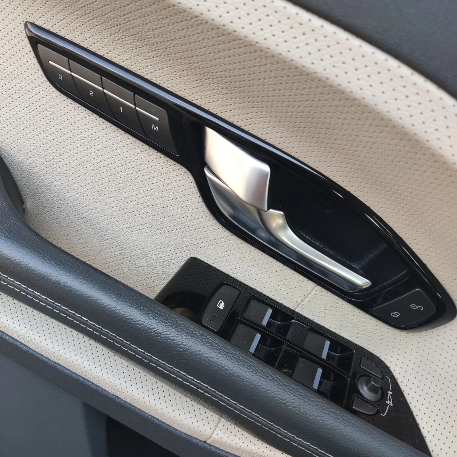 Land Rover Range Rover Evoque 2.2 SD4 DYNAMIC 190hp | Mobile.bg � ����������� 15