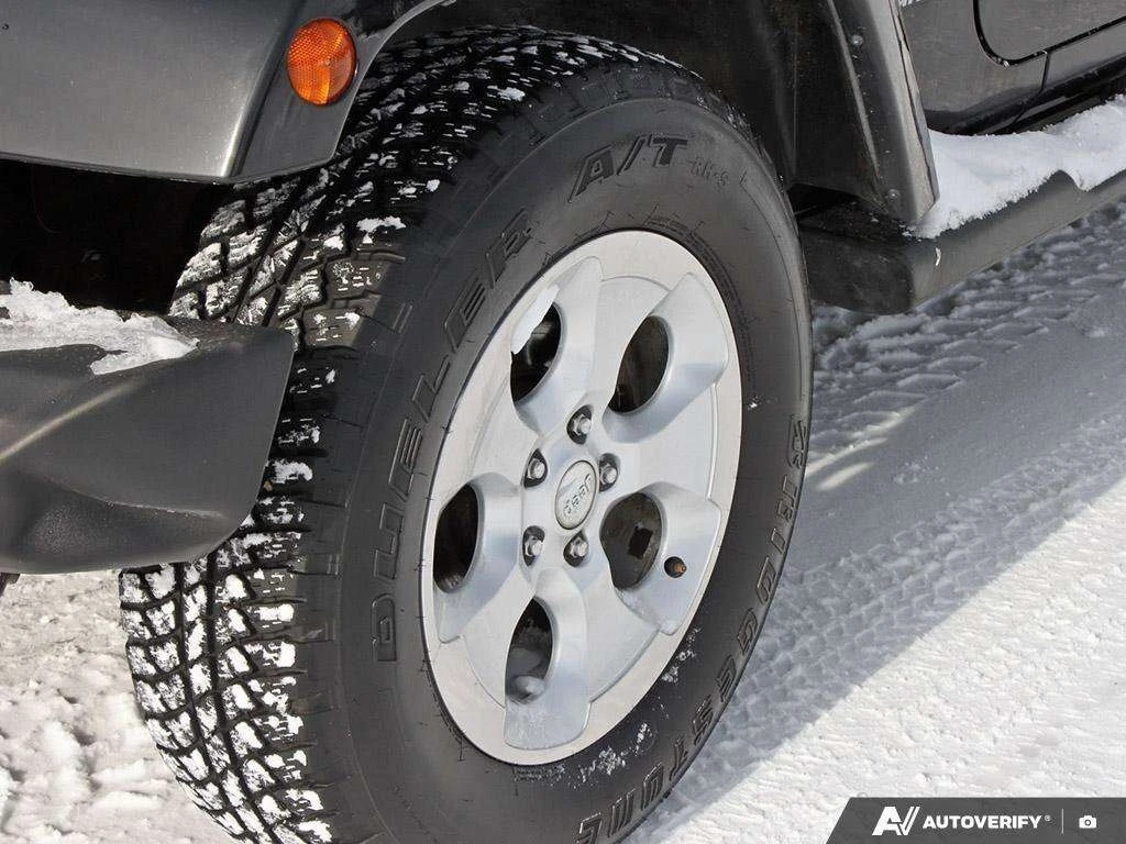 Jeep Wrangler * Sahara * CARFAX * ЦЕНА ДО БГ - изображение 6