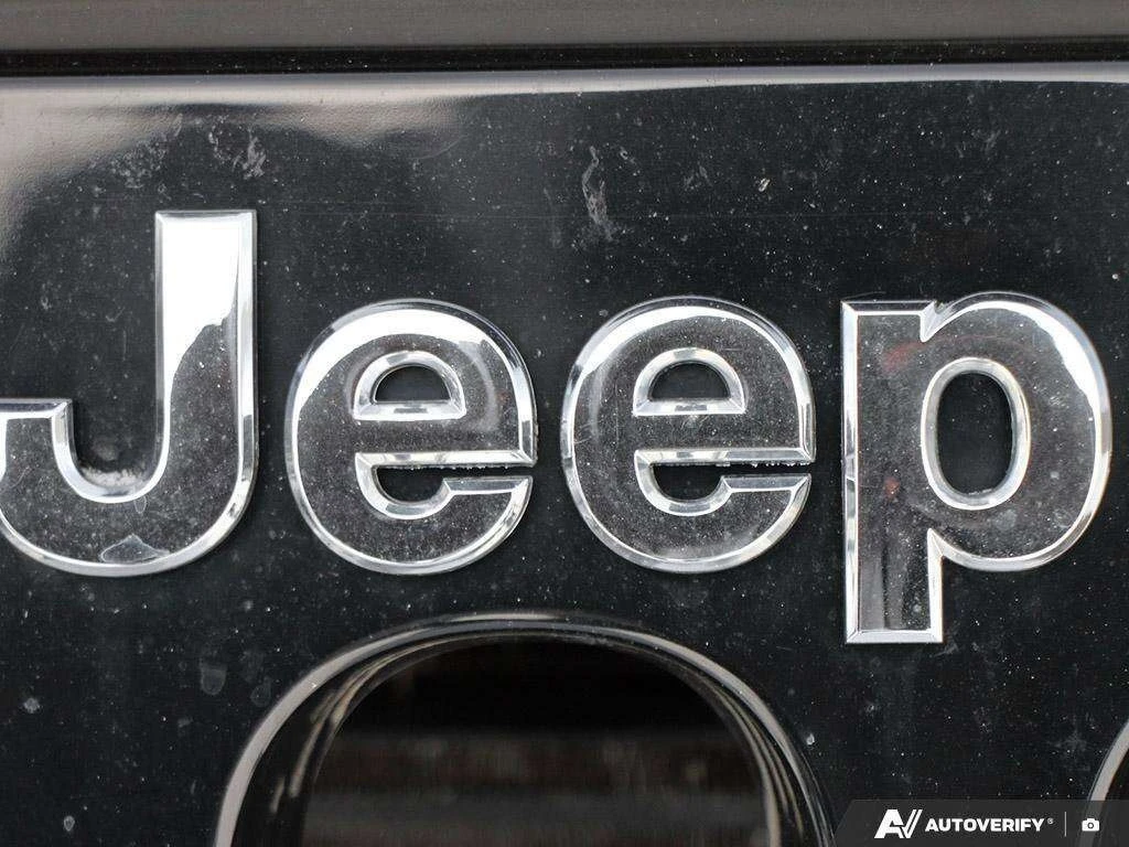 Jeep Wrangler * Sahara * CARFAX * ЦЕНА ДО БГ - изображение 9