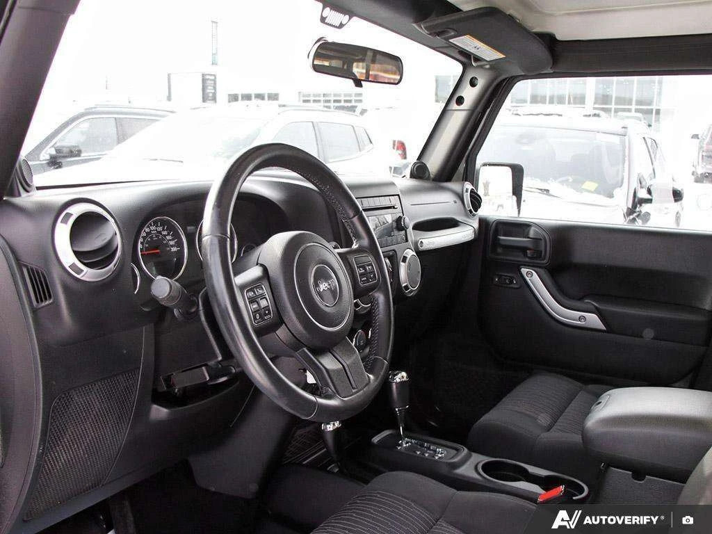 Jeep Wrangler * Sahara * CARFAX * ���� �� �� | Mobile.bg � ����������� 13