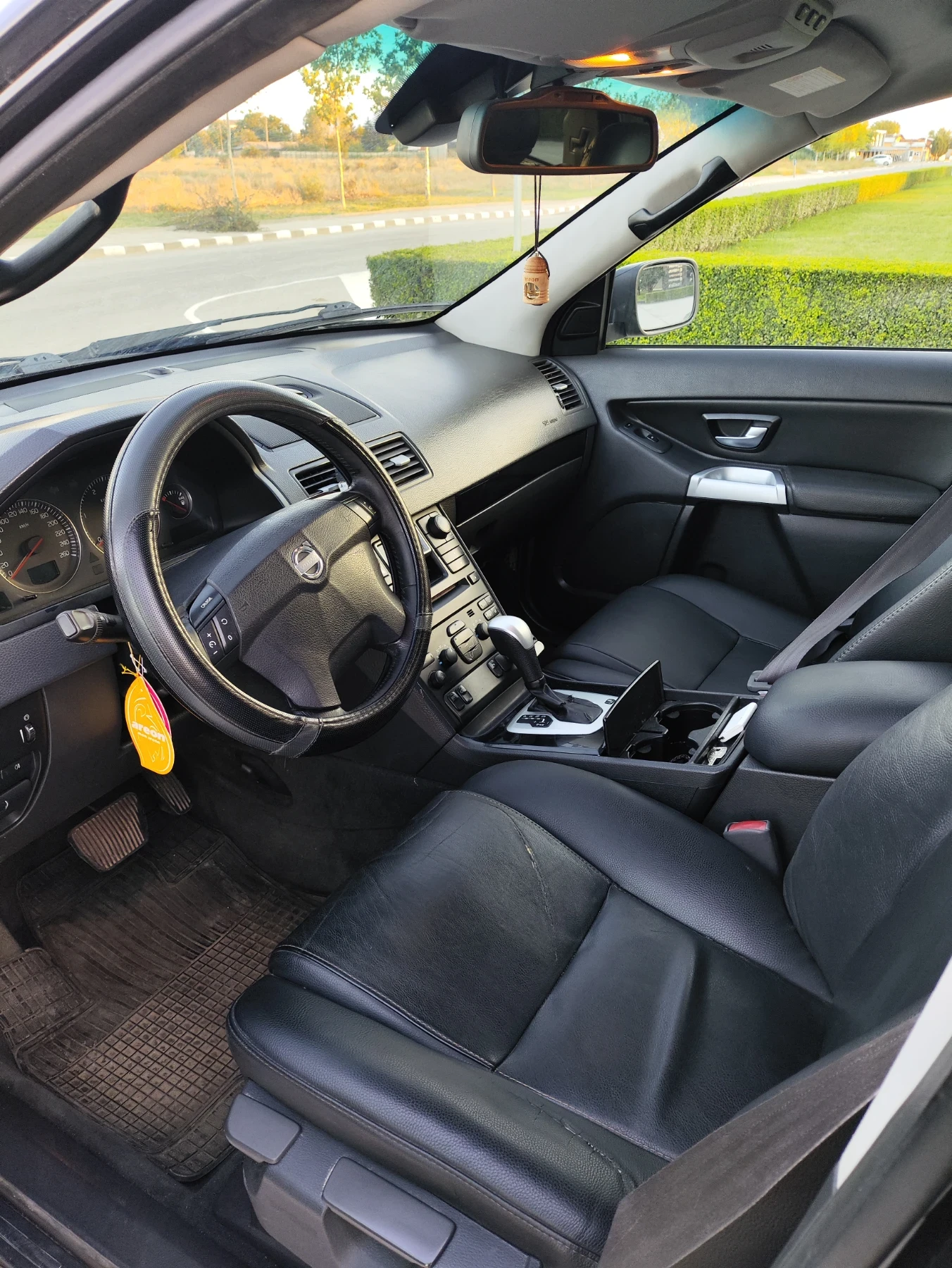 Volvo Xc90, снимка 9 - Автомобили и джипове - 53853969