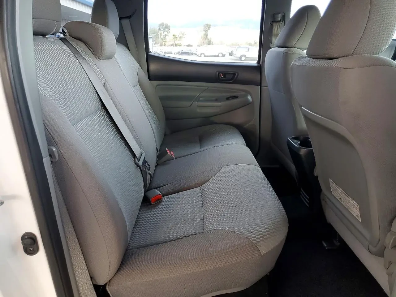 Toyota Tacoma TRD OFF ROAD, снимка 9 - Автомобили и джипове - 54251418