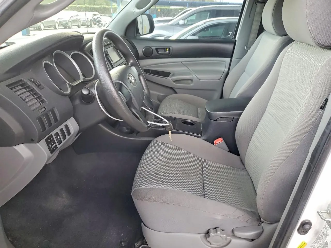 Toyota Tacoma TRD OFF ROAD, снимка 7 - Автомобили и джипове - 54251418