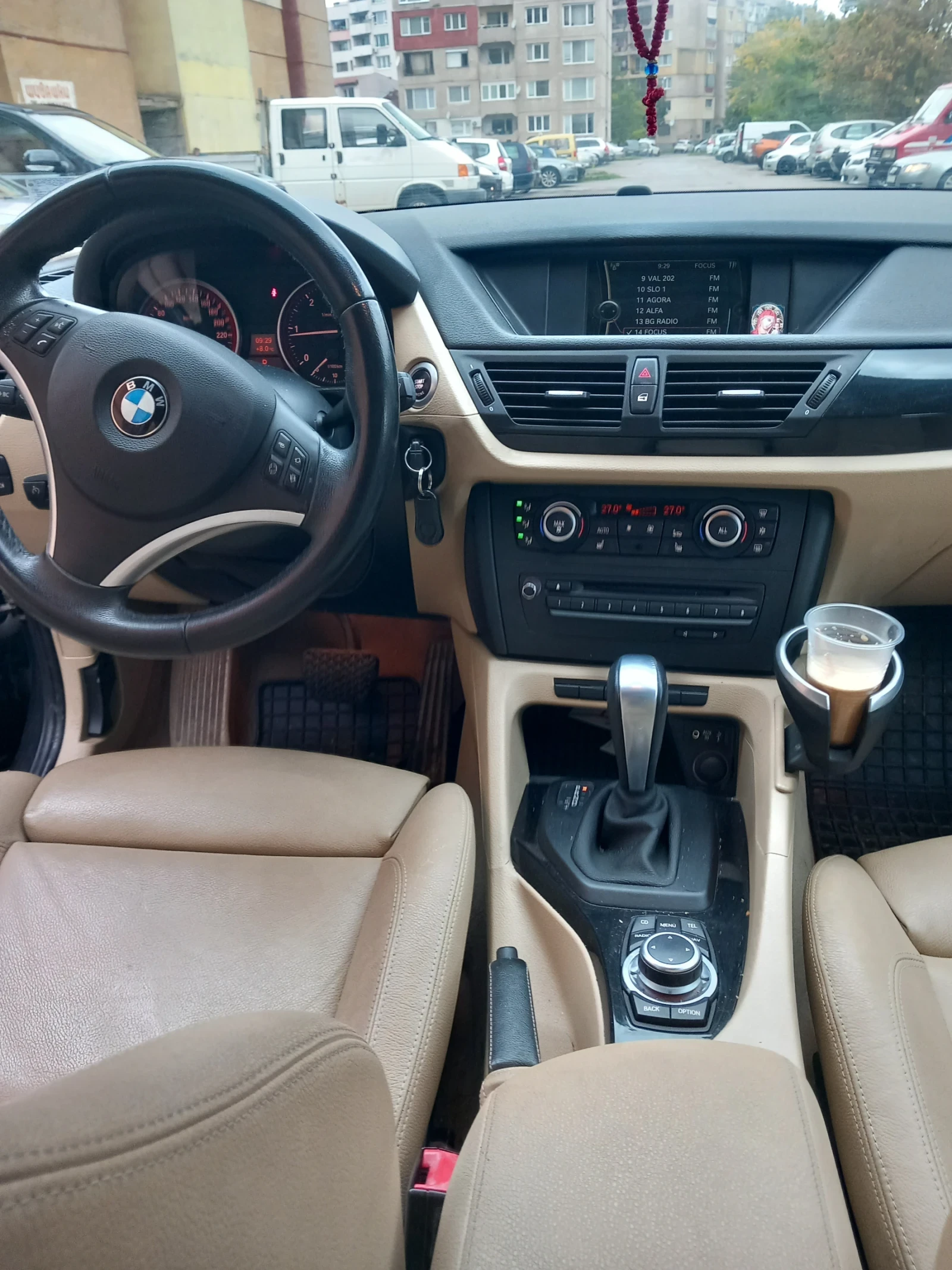 BMW X1, снимка 7 - Автомобили и джипове - 54341086