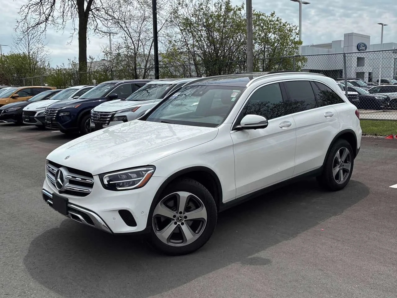 Mercedes-Benz GLC 300 4MATIC/360 КАМЕРИ/ПАНОРАМА/ПОДГРЕВИ