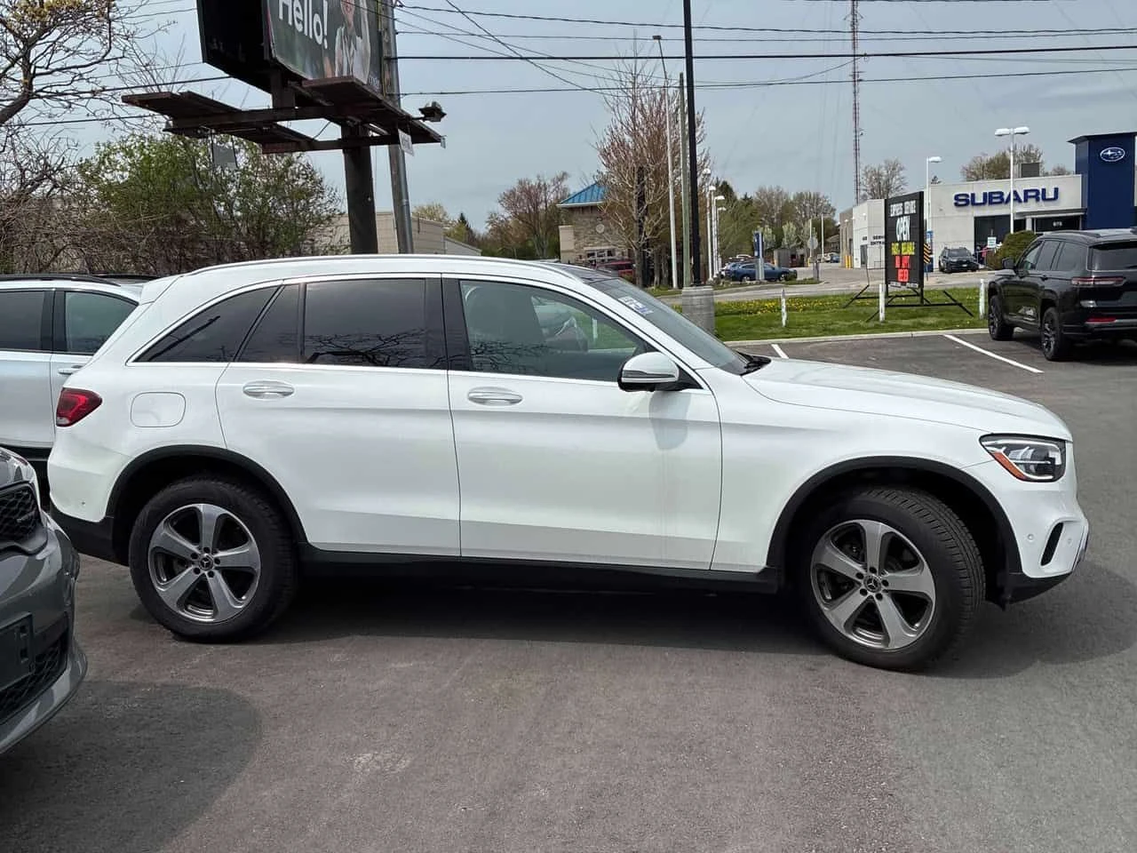 Mercedes-Benz GLC 300 4MATIC/360 КАМЕРИ/ПАНОРАМА/ПОДГРЕВИ, снимка 4 - Автомобили и джипове - 54430954