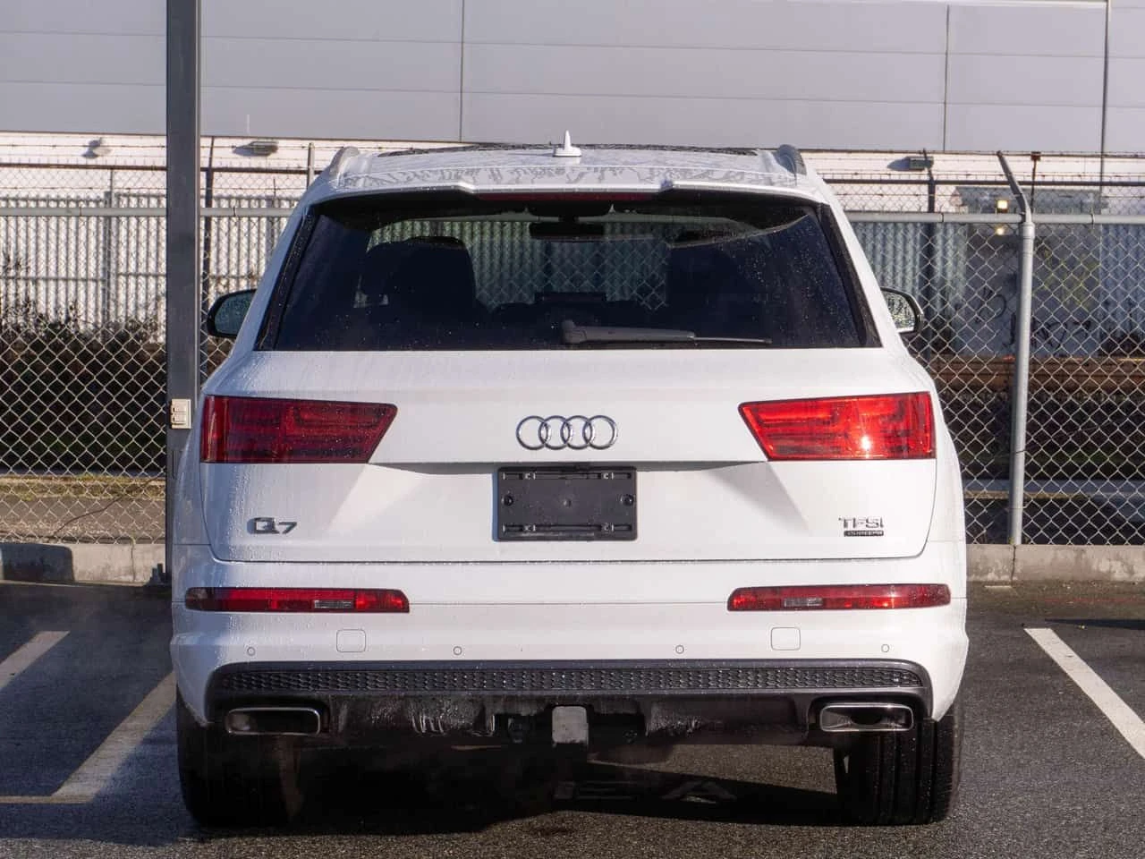 Audi Q7 55TFSI S-Line * Фиксирана цена до БГ * CARFAX * , снимка 6 - Автомобили и джипове - 54595380