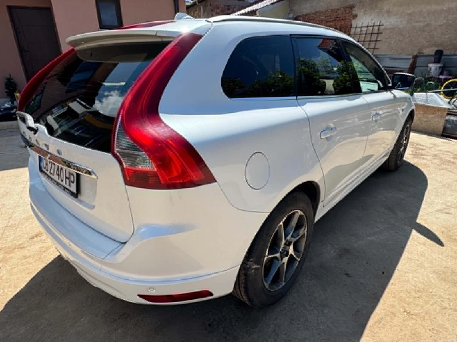 Volvo XC60 D3 FWD, снимка 13 - Автомобили и джипове - 54734020
