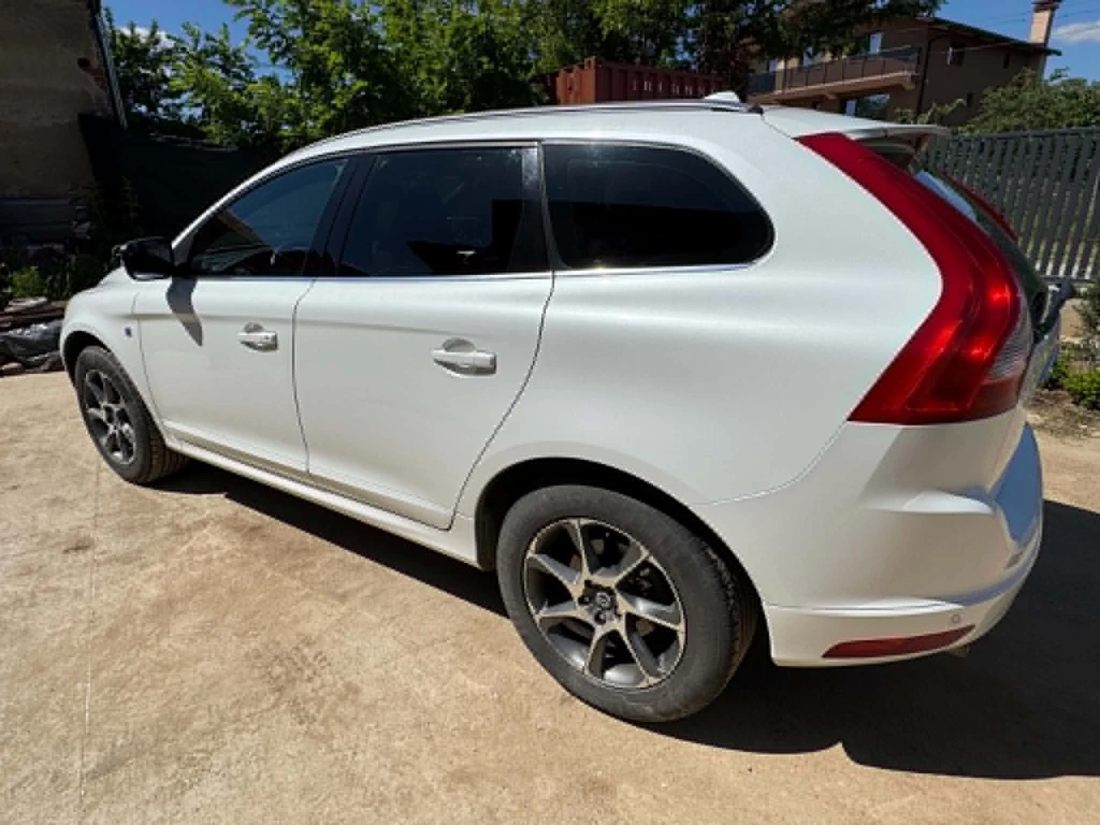 Volvo XC60 D3 FWD, снимка 5 - Автомобили и джипове - 54734020