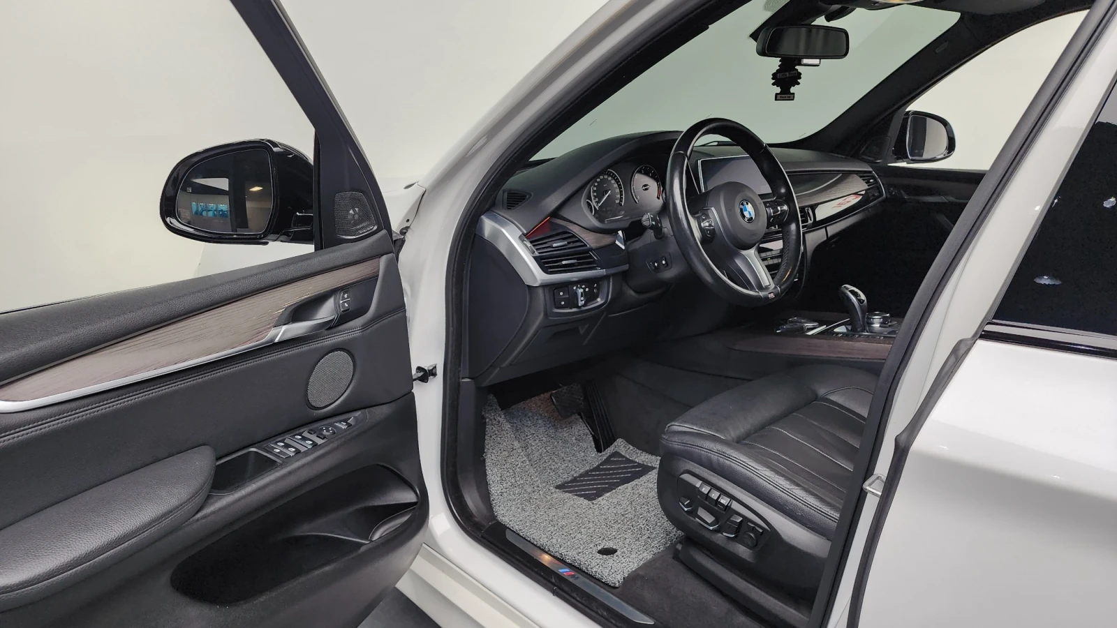 BMW X5 | М ПАКЕТ | HARMAN/K | HUD | ПАНОРАМА | , снимка 8 - Автомобили и джипове - 55073394