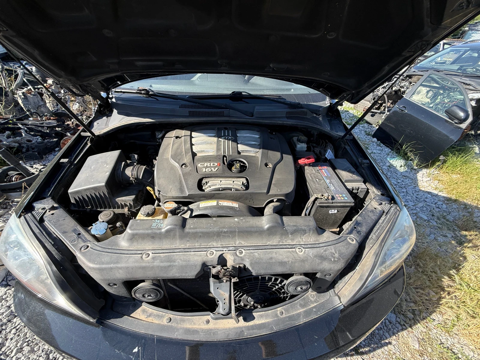 Kia Sorento 2.5 crdi 170кс Facelift, снимка 11 - Автомобили и джипове - 55080135