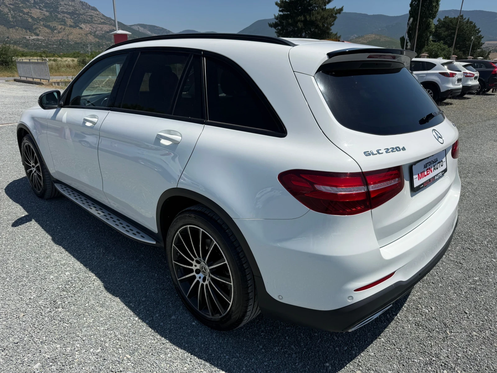 Mercedes-Benz GLC 220 (KATO НОВА)^(4-MATIC)^(AMG), снимка 7 - Автомобили и джипове - 55102081
