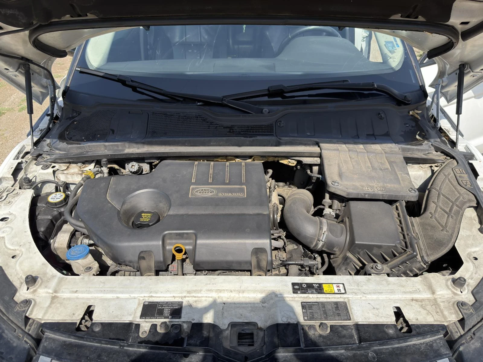 Land Rover Range Rover Evoque 2.0TD 4x4 Automatic * NAVI* , снимка 17 - Автомобили и джипове - 55877028