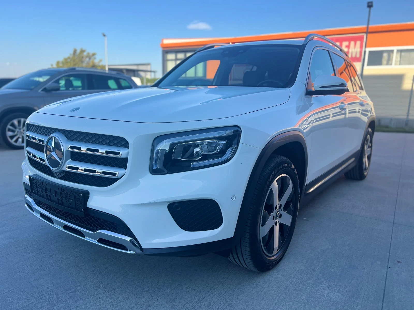 Mercedes-Benz GLB 200