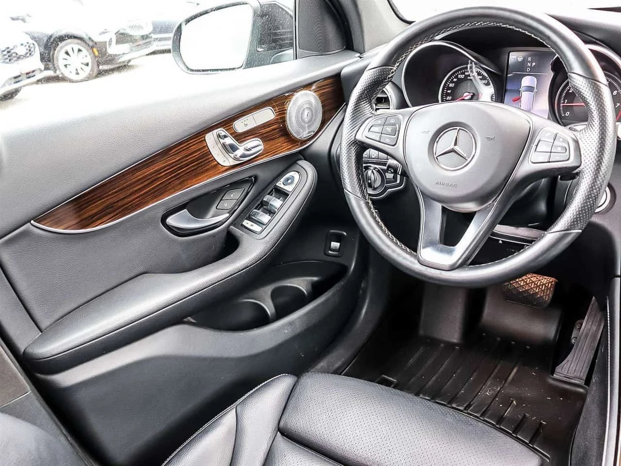 Mercedes-Benz GLC 300 ���������� * ������ ���������������� �� Chevrolet | Mobile.bg � ����������� 15