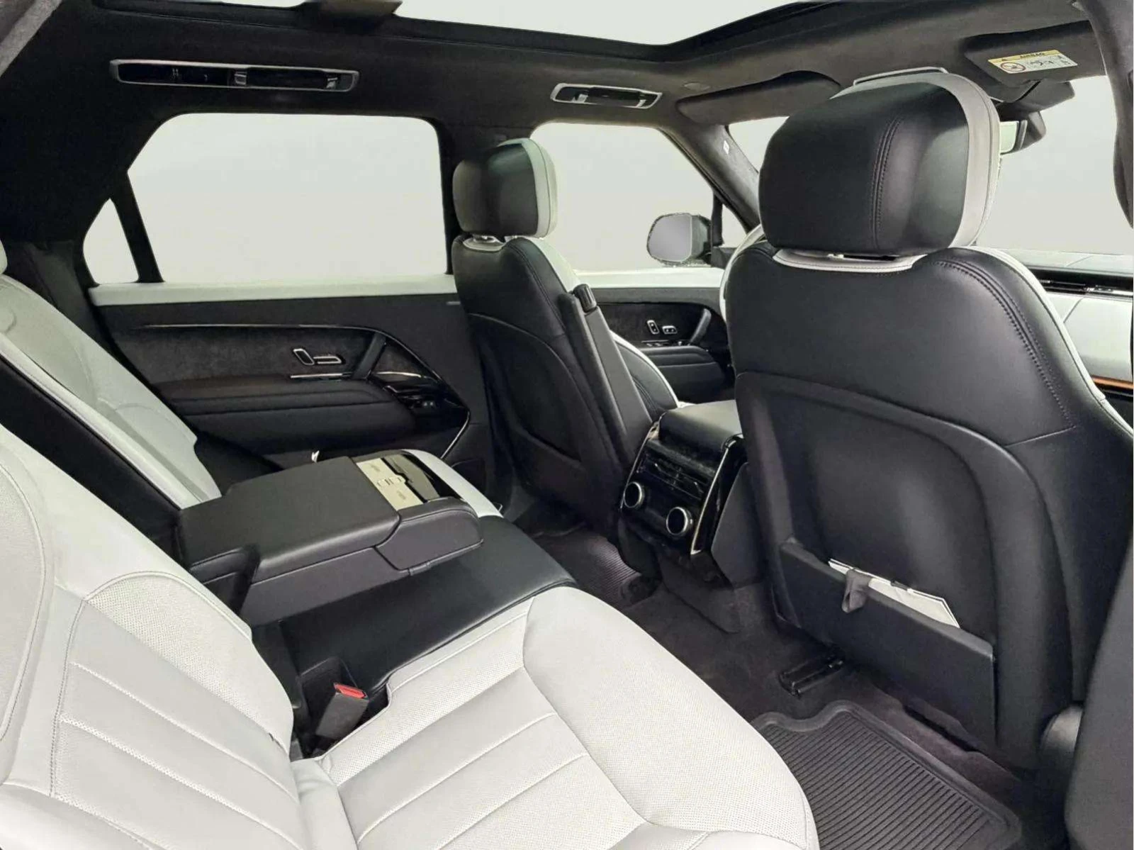 Land Rover Range rover 3.0, снимка 10 - Автомобили и джипове - 56730369