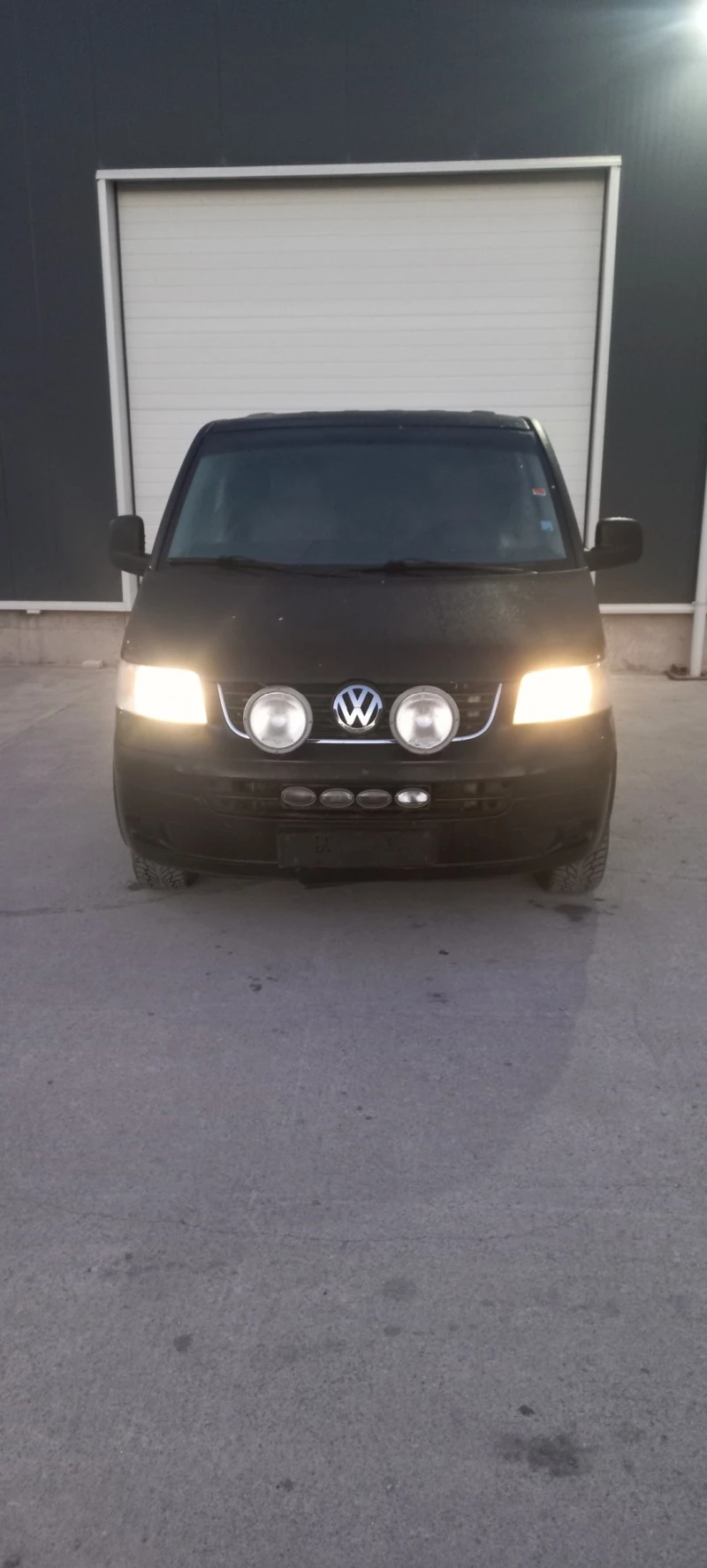 VW T5 2.5TDI, снимка 1 - Бусове и автобуси - 38343586