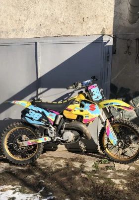  Suzuki Rm