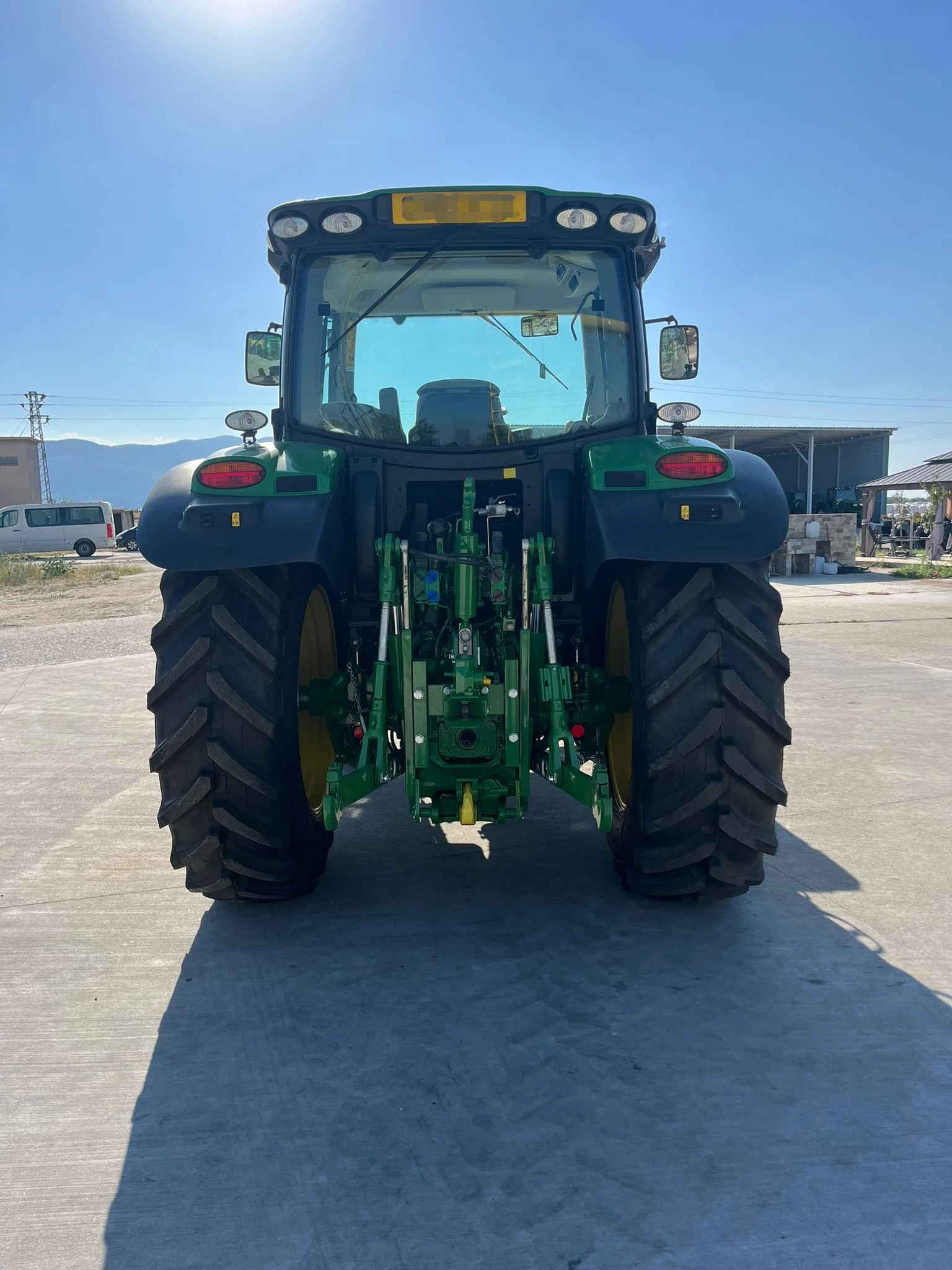  John Deere 6125R     20% | Mobile.bg   17