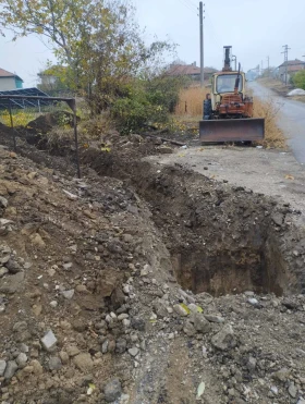 Багер ЮМЗ Комбиниран   - изображение 1