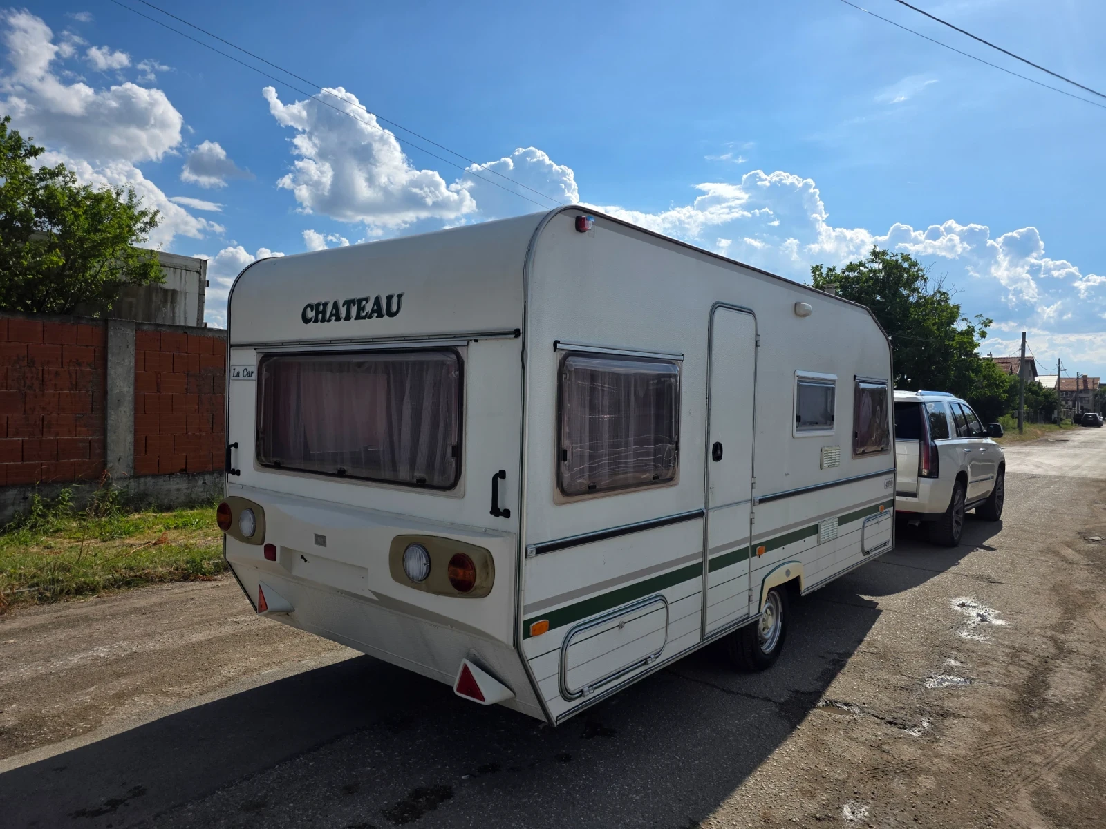 Каравана Adria CHATEAU 495, снимка 7 - Каравани и кемпери - 54677604