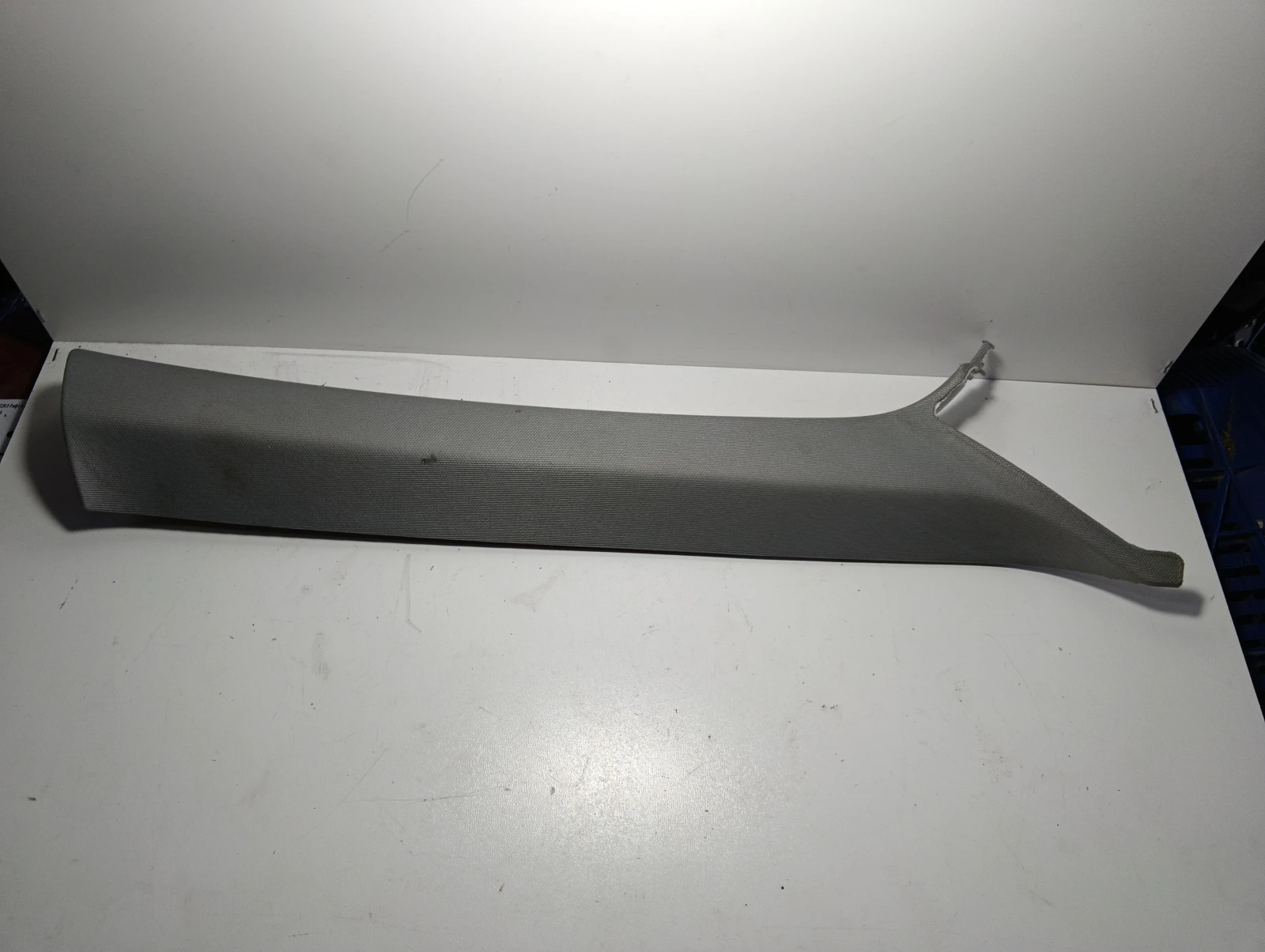 предна дясна колонка 8W0867234B Audi A4