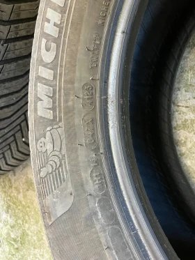 Гуми Всесезонни 225/60R18, снимка 3
