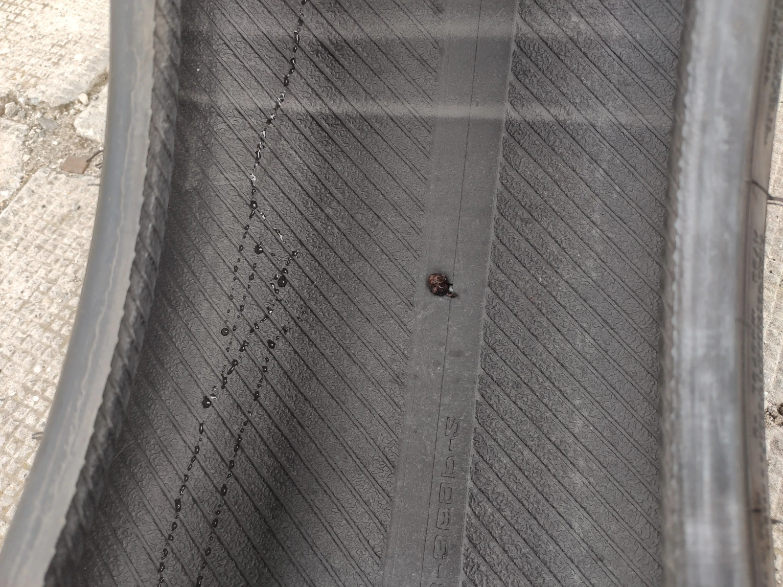  235/65R16 | Mobile.bg   12