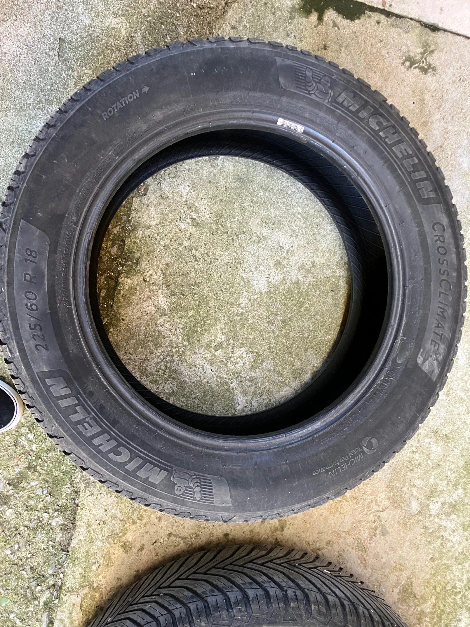 ���� 225/60R18 | Mobile.bg � ����������� 2
