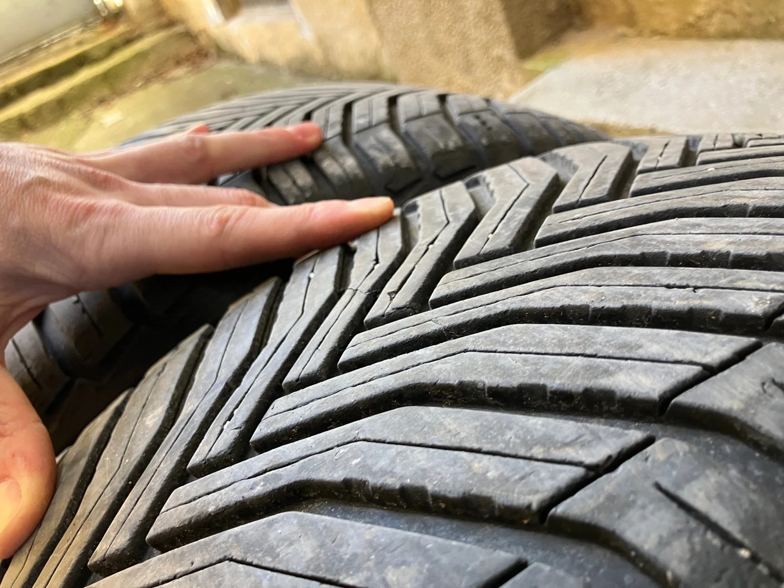 ���� 225/60R18 | Mobile.bg � ����������� 5