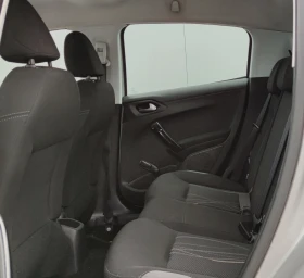 Peugeot 208 1.6HDI* 92к.с* , снимка 9