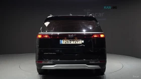Kia Carnival 9-seater Prestige* КОЖА* ОБДУХВ* НАВИ* , снимка 4