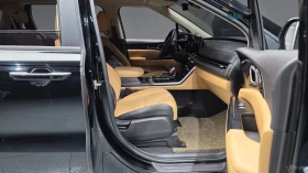 Kia Carnival 9-seater Prestige* КОЖА* ОБДУХВ* НАВИ* , снимка 10