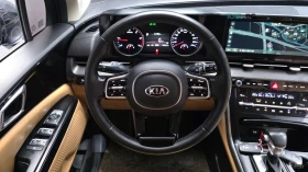 Kia Carnival 9-seater Prestige* КОЖА* ОБДУХВ* НАВИ* , снимка 12