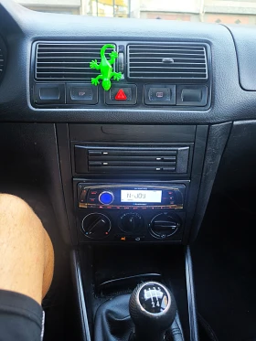 VW Golf 1.9TDI 101HP KLIMA , снимка 10