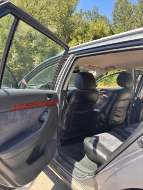 Toyota Avensis, снимка 11