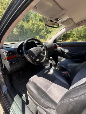Toyota Avensis, снимка 10