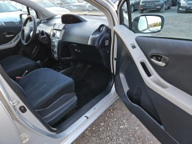 Toyota Yaris 1, 3I-Автоматик-ГАЗ, снимка 10