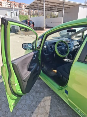 Honda Jazz - 7000 € / 13690.81 лв. - 77344379 3