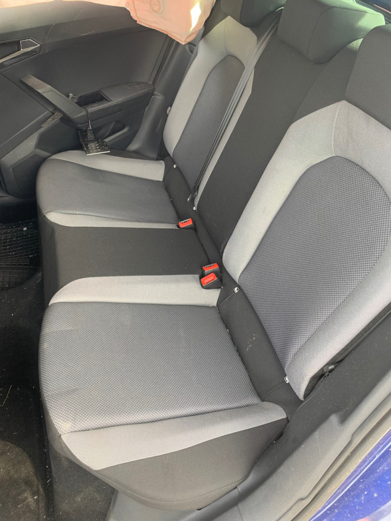 Seat Ibiza 1.0tsi , снимка 4 - Автомобили и джипове - 45146361