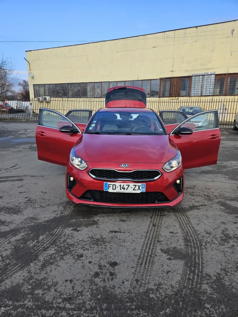 Kia Pro ceed 1.6 CRDI GT Line ADD Blue , снимка 8 - Автомобили и джипове - 48609969