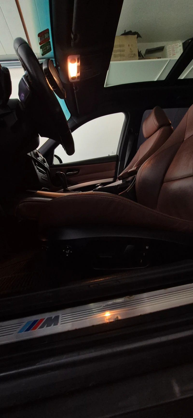 BMW 325 E91 XI /Full MPACK/Distronic/Keyless, снимка 16 - Автомобили и джипове - 52011169