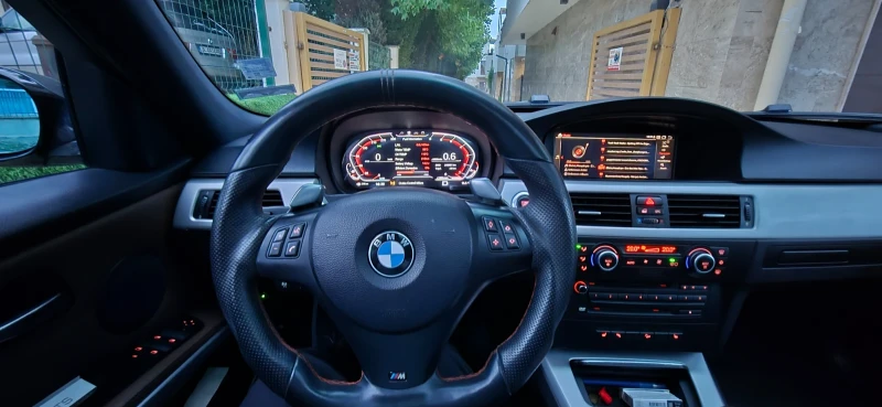 BMW 325 E91 XI /Full MPACK/Distronic/Keyless, снимка 3 - Автомобили и джипове - 52011169